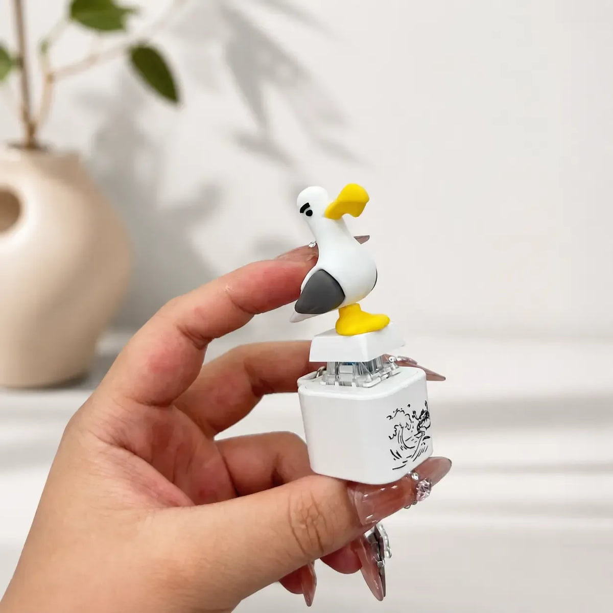 😆Seagull MINE! Button Keychain-Real Sound & LED Light in use