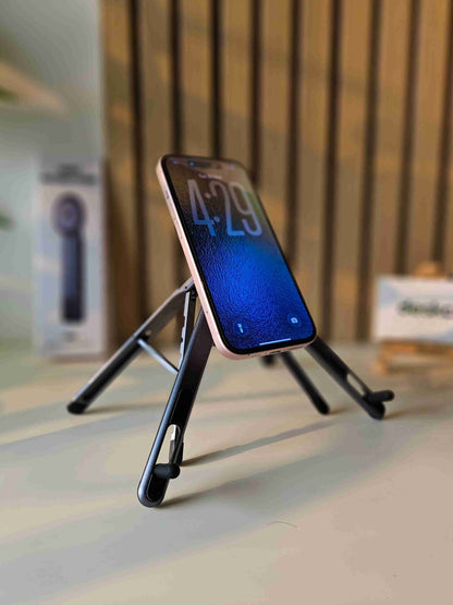 🎉LAST DAY 50% OFF📱4-in-1 MultifunctioneleMagnetischeApparaatstandaard:Aluminiumlegering -Draagbaar, Verstelbaar& Stabiel VoorTelefoon/Tablet/Lapto