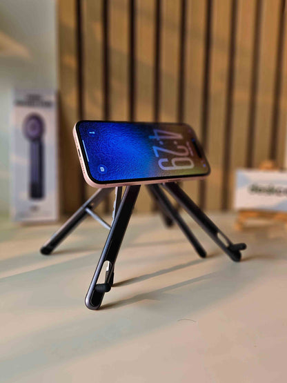 🎉LAST DAY 50% OFF📱4-in-1 MultifunctioneleMagnetischeApparaatstandaard:Aluminiumlegering -Draagbaar, Verstelbaar& Stabiel VoorTelefoon/Tablet/Lapto