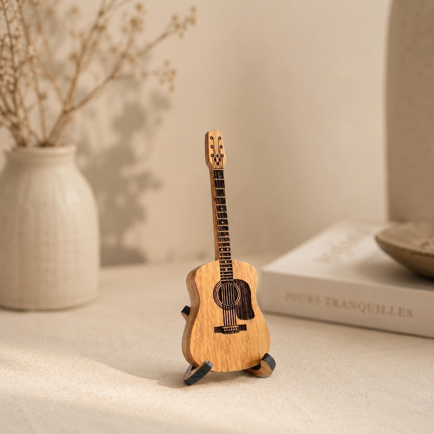 🎁Mini Cute Edition Wooden Guitar Plectrum Case🎸